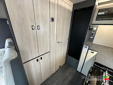  2025-autotrail-f62-for-sale-at5239-40.jpg