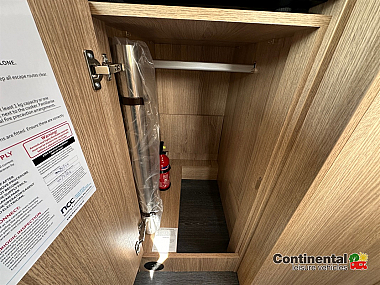  2025-autotrail-v-line-610-se-for-sale-at5221-34.jpg