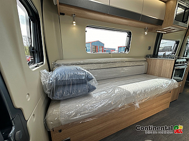  2025-autotrail-v-line-610-se-for-sale-at5221-38.jpg