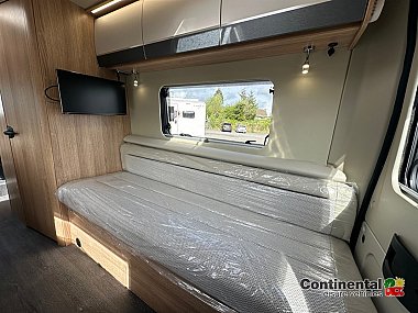  2025-autotrail-v-line-610-se-for-sale-at5221-39.jpg