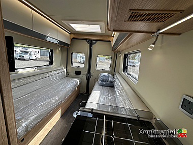  2025-autotrail-v-line-610-se-for-sale-at5221-47.jpg