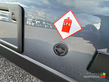  2025-autotrail-v-line-610-se-for-sale-at5221-54.jpg