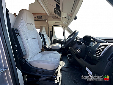  2025-autotrail-v-line-610-sport-for-sale-at5213-14.jpg