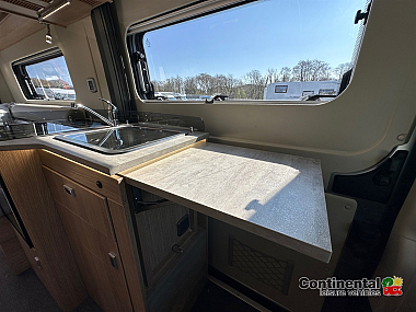  2025-autotrail-v-line-610-sport-for-sale-at5213-21.jpg