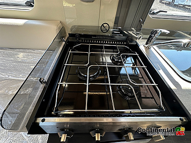  2025-autotrail-v-line-610-sport-for-sale-at5213-25.jpg