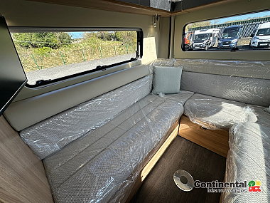  2025-autotrail-v-line-610-sport-for-sale-at5213-36.jpg