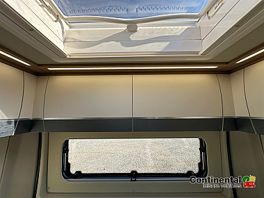  2025-autotrail-v-line-610-sport-for-sale-at5213-39.jpg