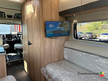  2025-autotrail-v-line-610-sport-for-sale-at5213-48.jpg