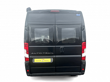  2025-autotrail-v-line-635-se-for-sale-at5200-4.jpg