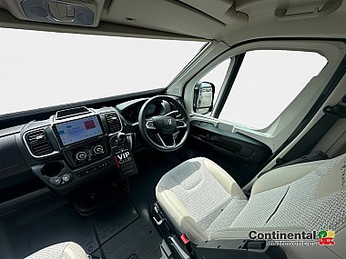  2025-autotrail-v-line-635-sport-for-sale-at5242-14.jpg