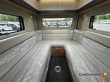  2025-autotrail-v-line-635-sport-for-sale-at5242-33.jpg