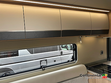  2025-autotrail-v-line-635-sport-for-sale-at5242-40.jpg