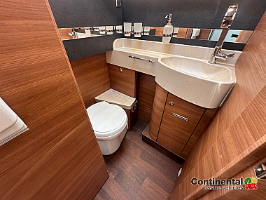  2025-carthago-c-line-i-49-le-l-for-sale-ca5210-50.jpg