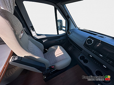  2025-carthago-c-line-t-49-le-for-sale-ca5216-11.jpg