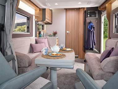 adamo-60-4-front-lounge-to-washroom.jpg