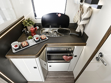 rt-t-line-590-uk-029-a1800x900.jpg