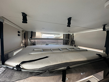  vf3ycbnau12s13920-37-feature-21.jpg