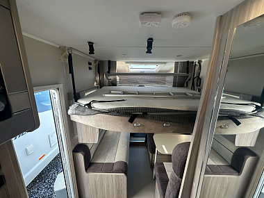  vf3ycbnau12s13920-38-feature-22.jpg