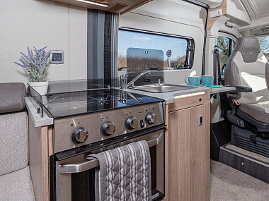 vline-610-sport-170.jpeg