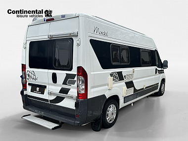  zfa25000001452871-05-rear-right.jpg