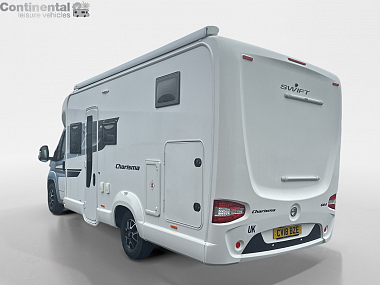  zfa25000002c31358-03-rear-left.jpg