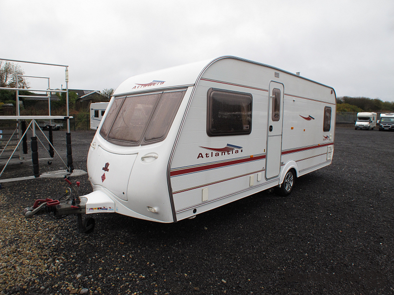  2005-coachman-atlantia-5304-for-sale-uc5626-2.jpg