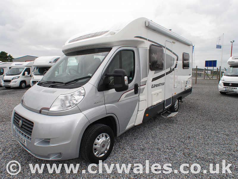  2013-swift-lifestyle-664-uc5356-4.jpg