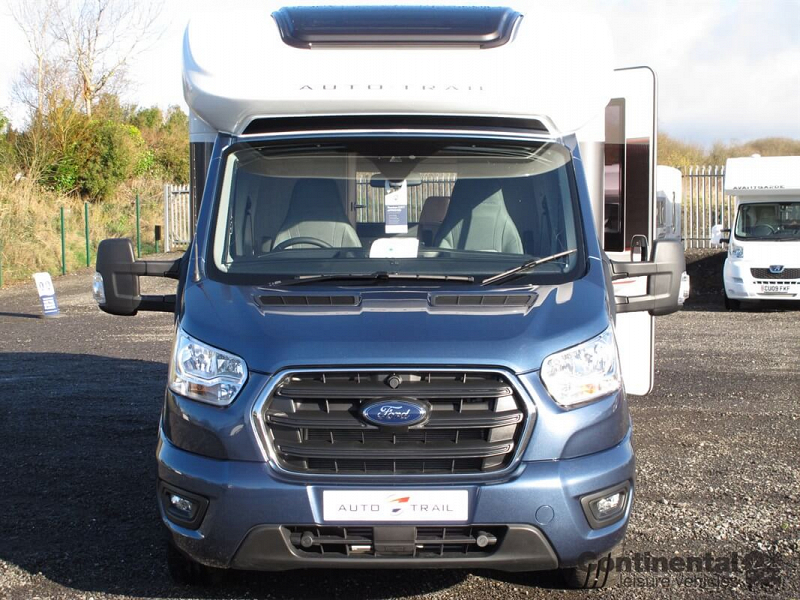  2022-autotrail-f68-for-sale-at4722-1.jpg