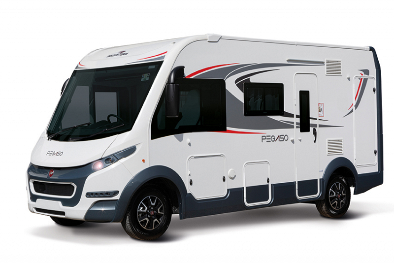 pegaso-590-front-three-quarter-view-1.jpg