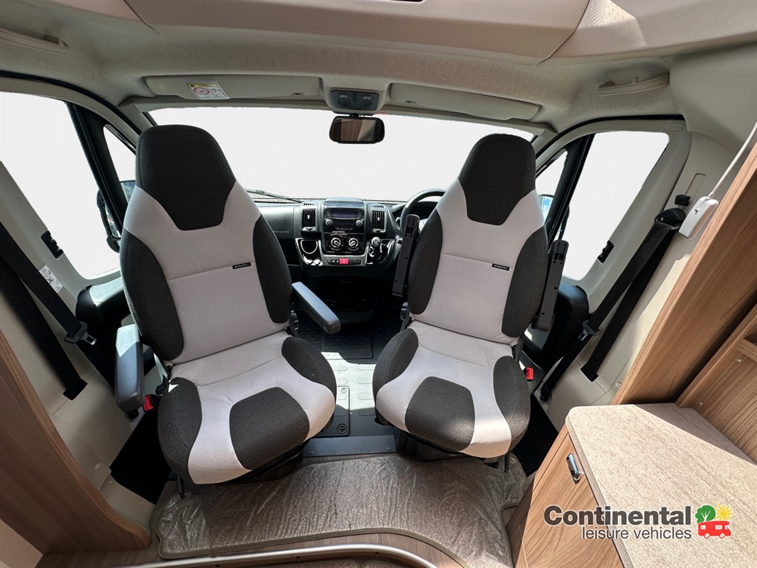 2018 Swift Rio 320 For Sale Uc6245 15