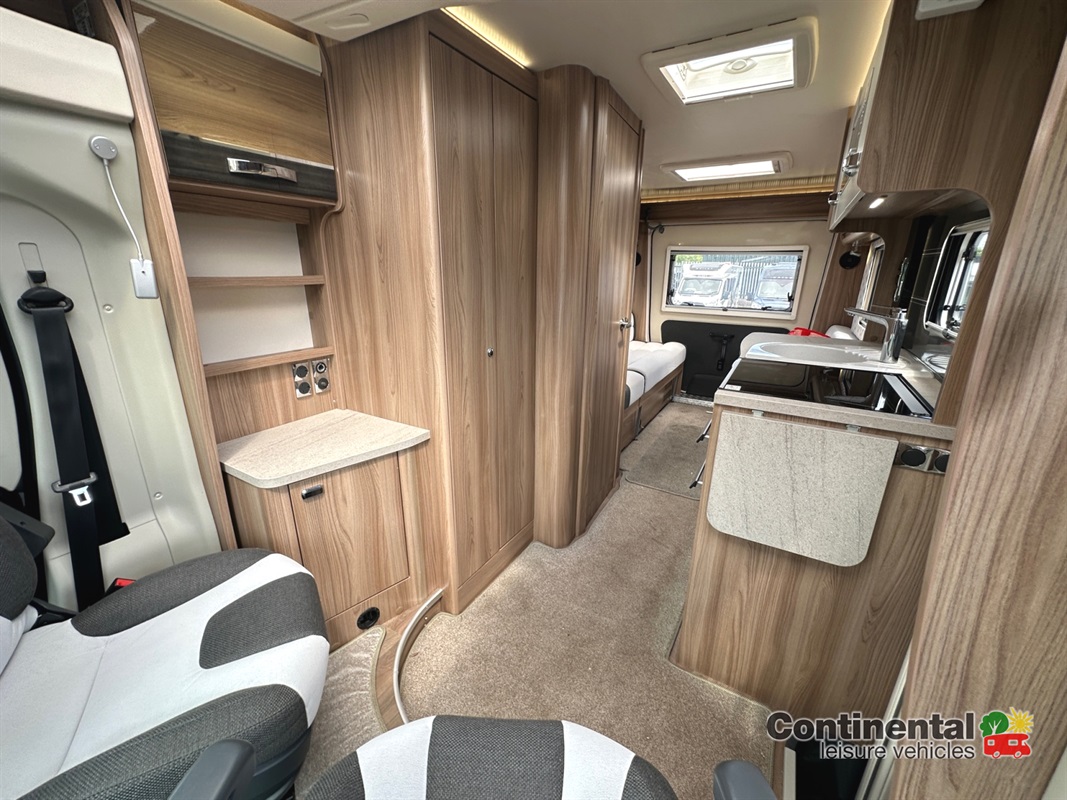 2018 Swift Rio 320 For Sale Uc6245 45