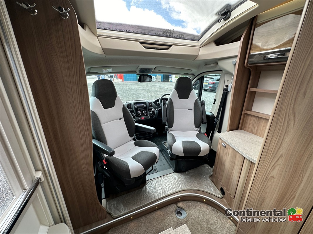 2018 Swift Rio 320 For Sale Uc6245 48