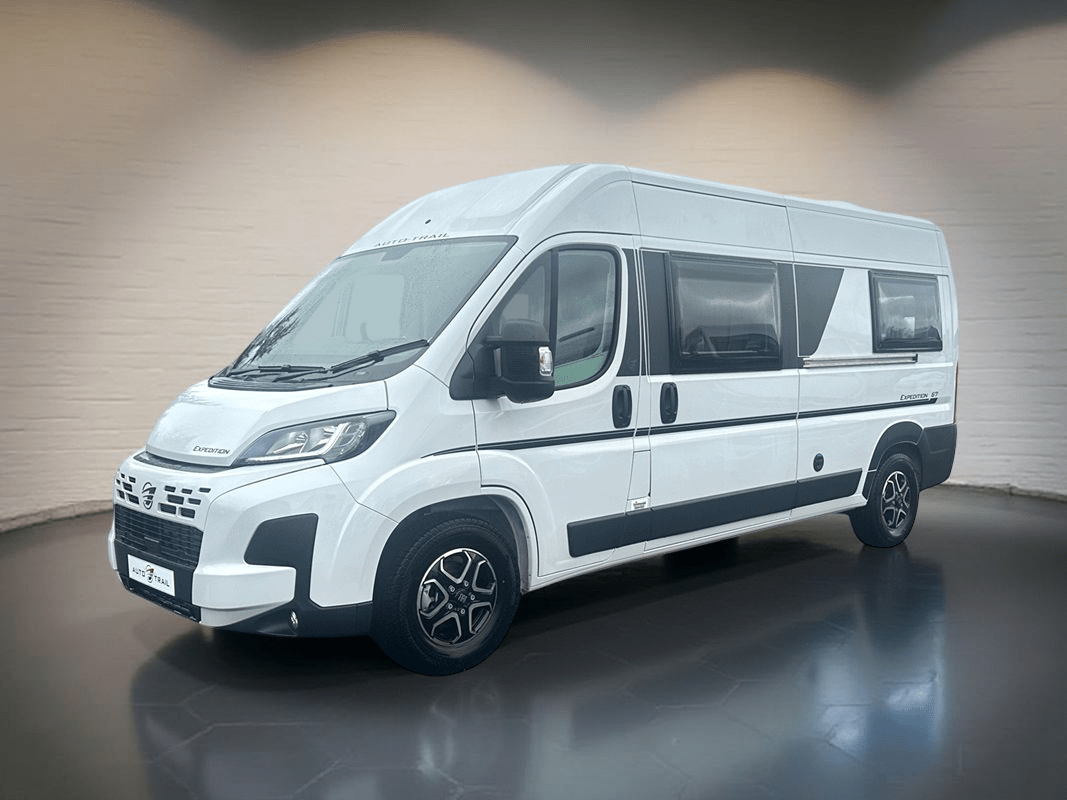2025 AUTO TRAIL EXPEDITION 67 IN WHITE