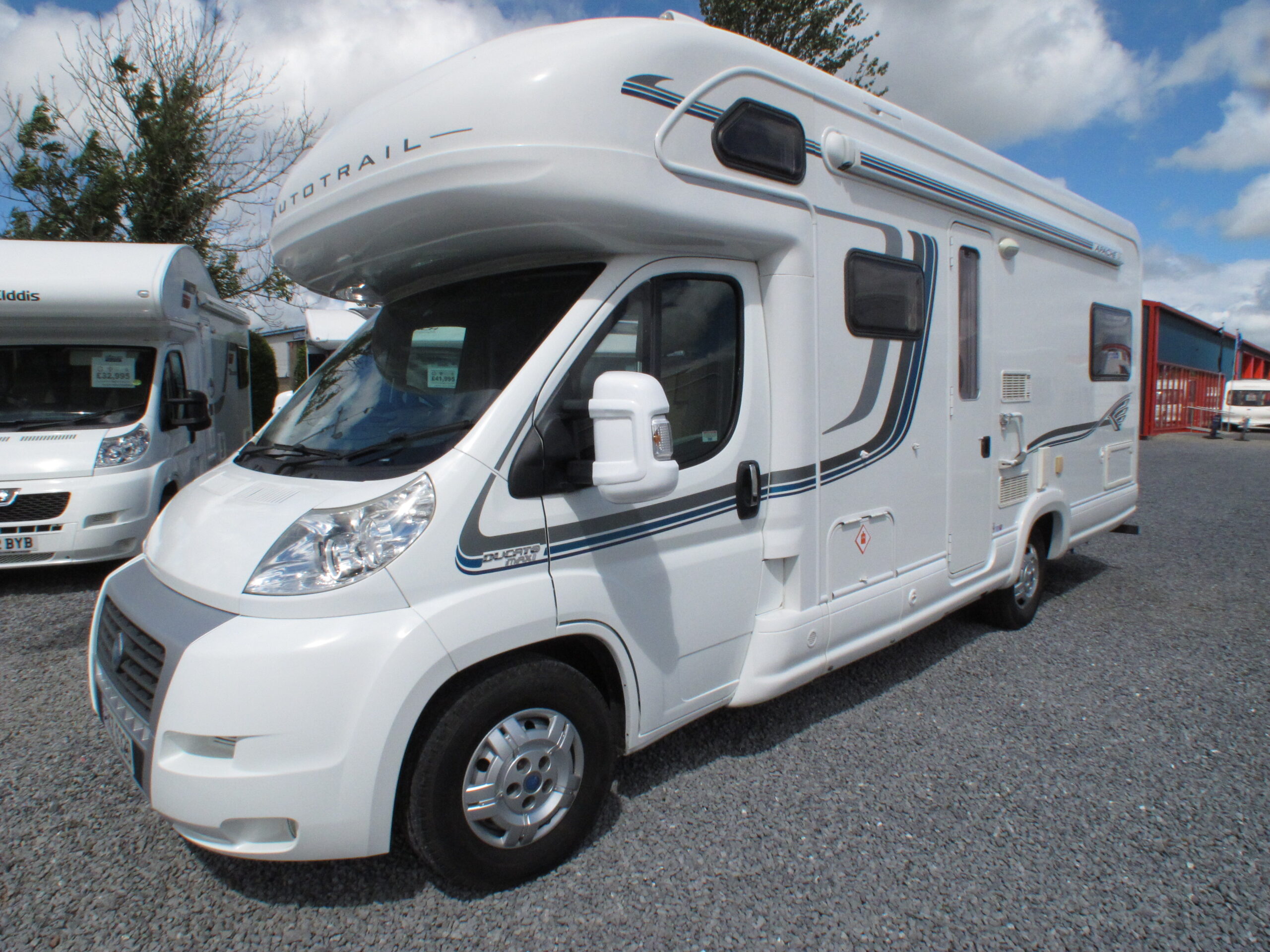 2007 Autotrail Apache 700 Se Uc5472 2 1 Scaled