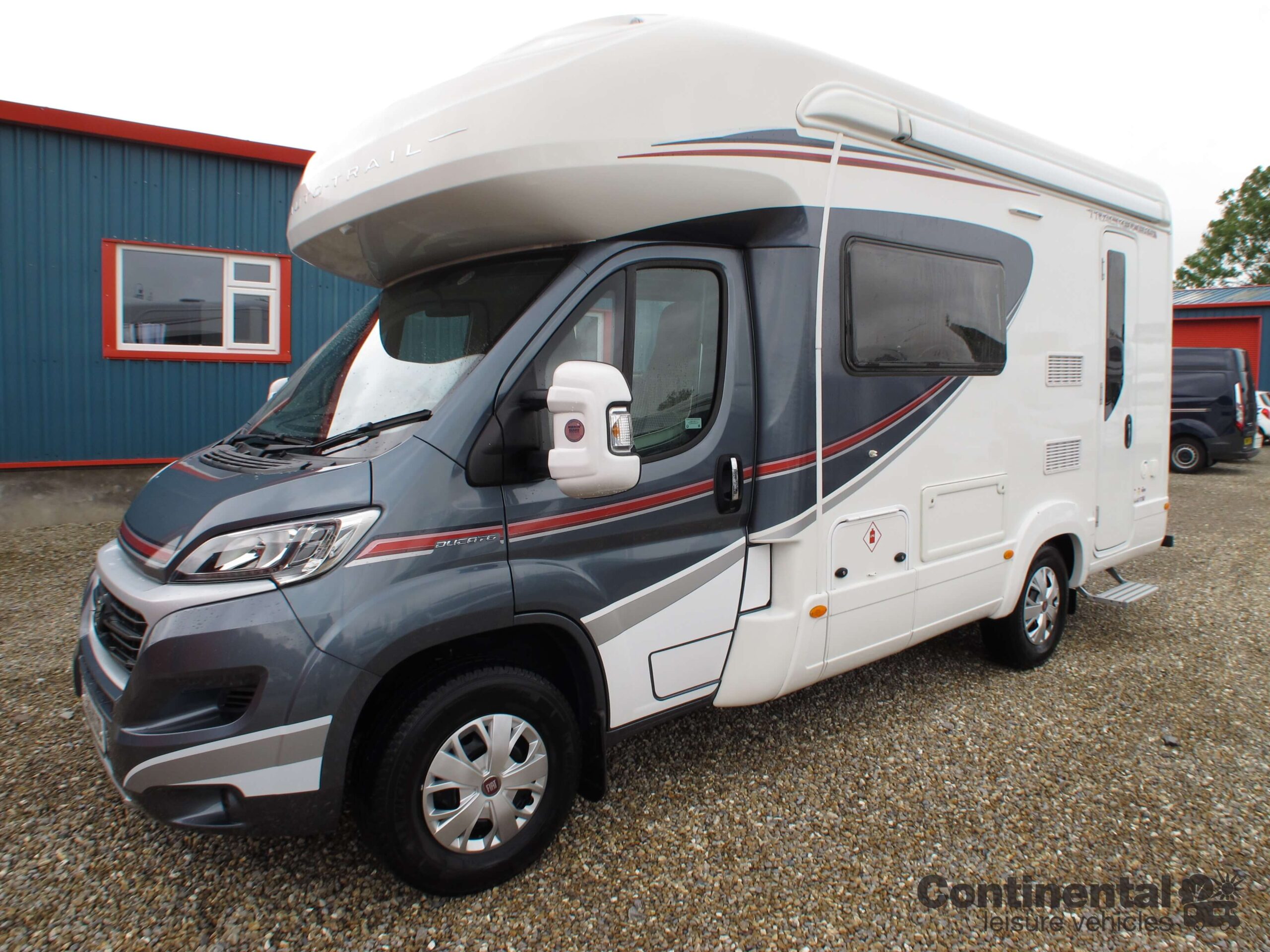 2016 Autotrail Tracker Eks For Sale Ros255 3 Scaled