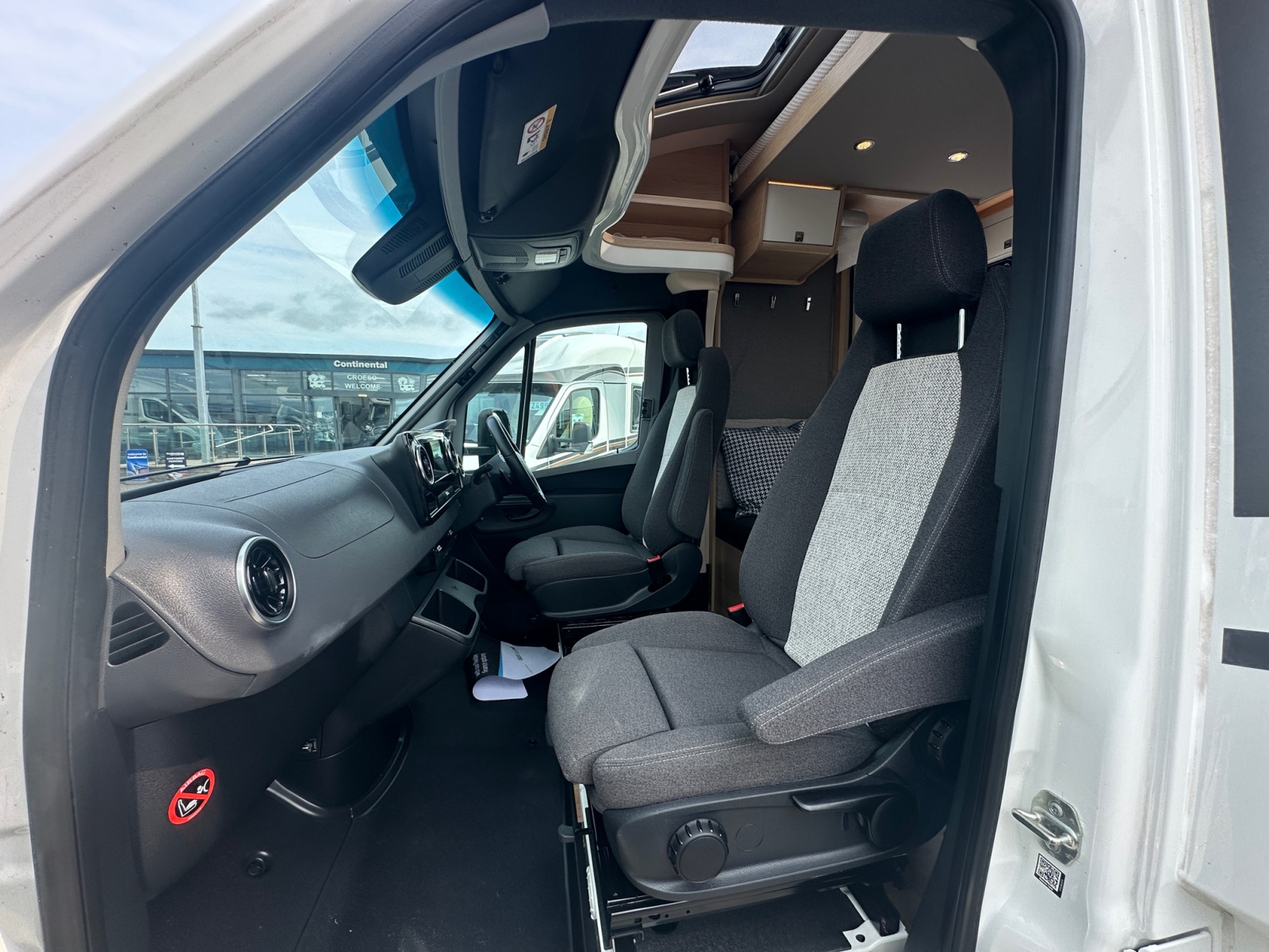 2022 Hymer BMC T 550 WHITELINE For Sale UC6265 14