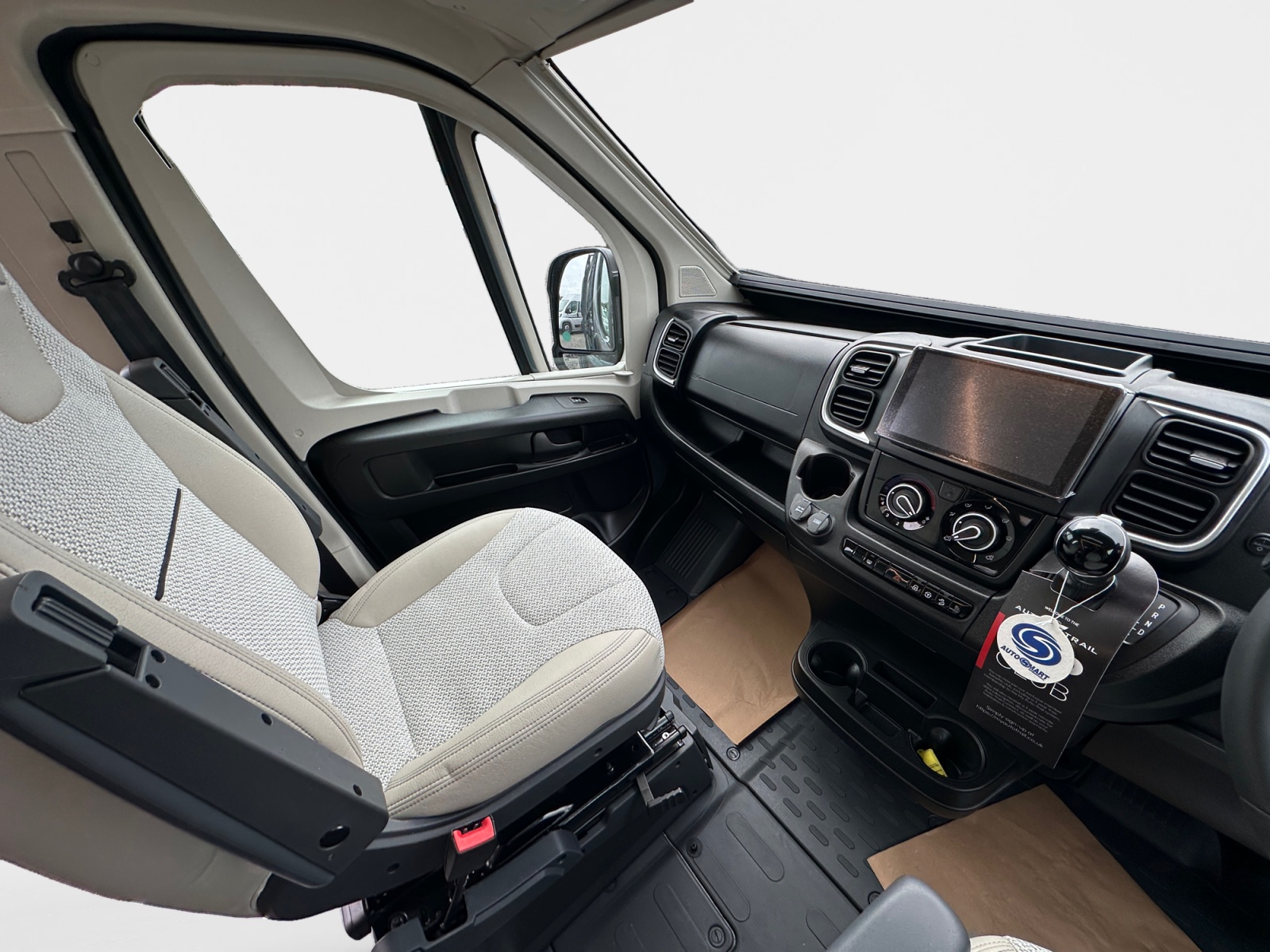 2026 Auto Trail V Line 635 SE Lanzarote Grey For Sale AT5275 11