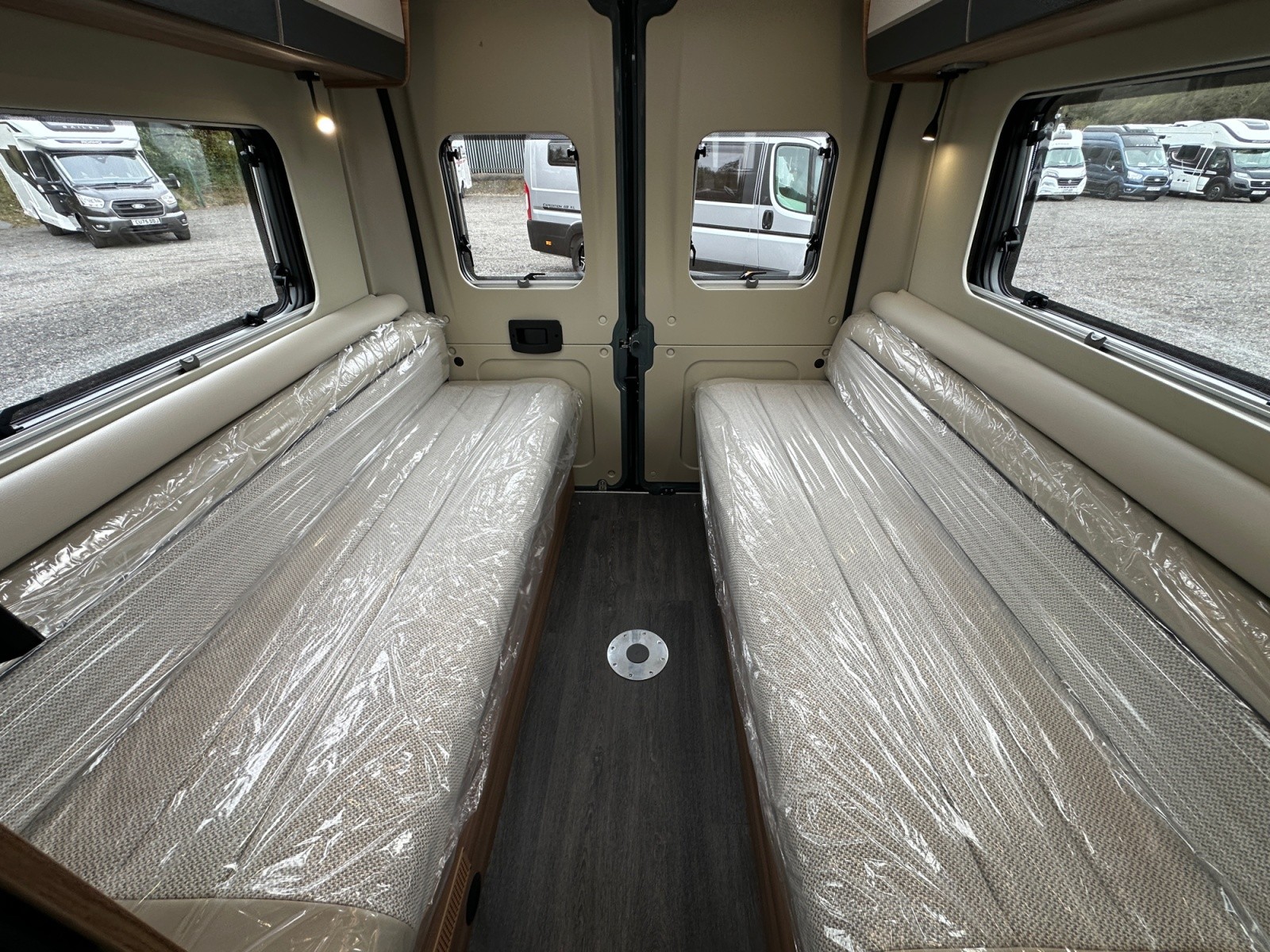 2026 Auto Trail V Line 635 SE Lanzarote Grey For Sale AT5275 49