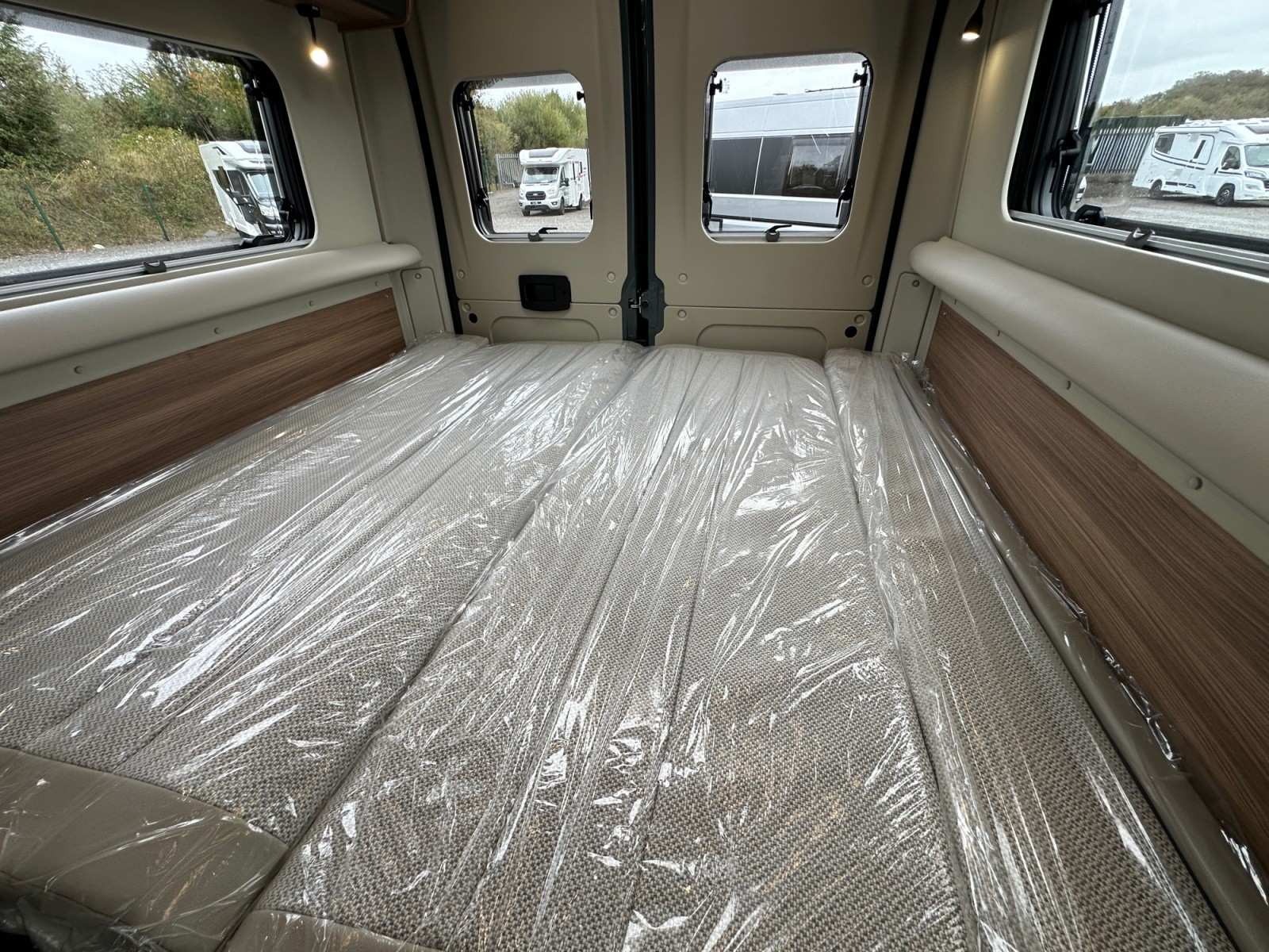 2026 Auto Trail V Line 635 SE Lanzarote Grey For Sale AT5275 56