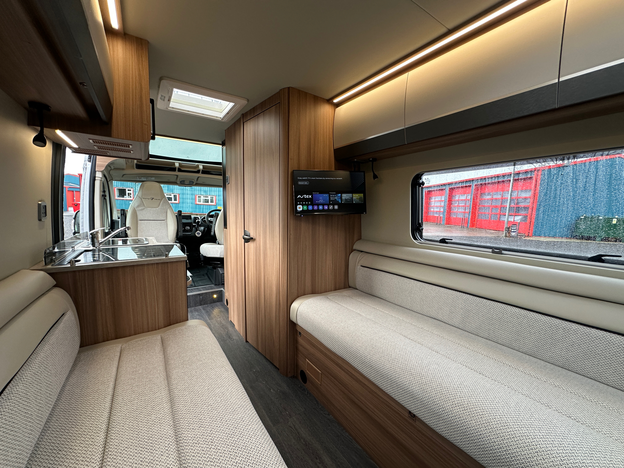 2026 Autotrail V Line 610 SE In Artense Grey For Sale AT5284 62