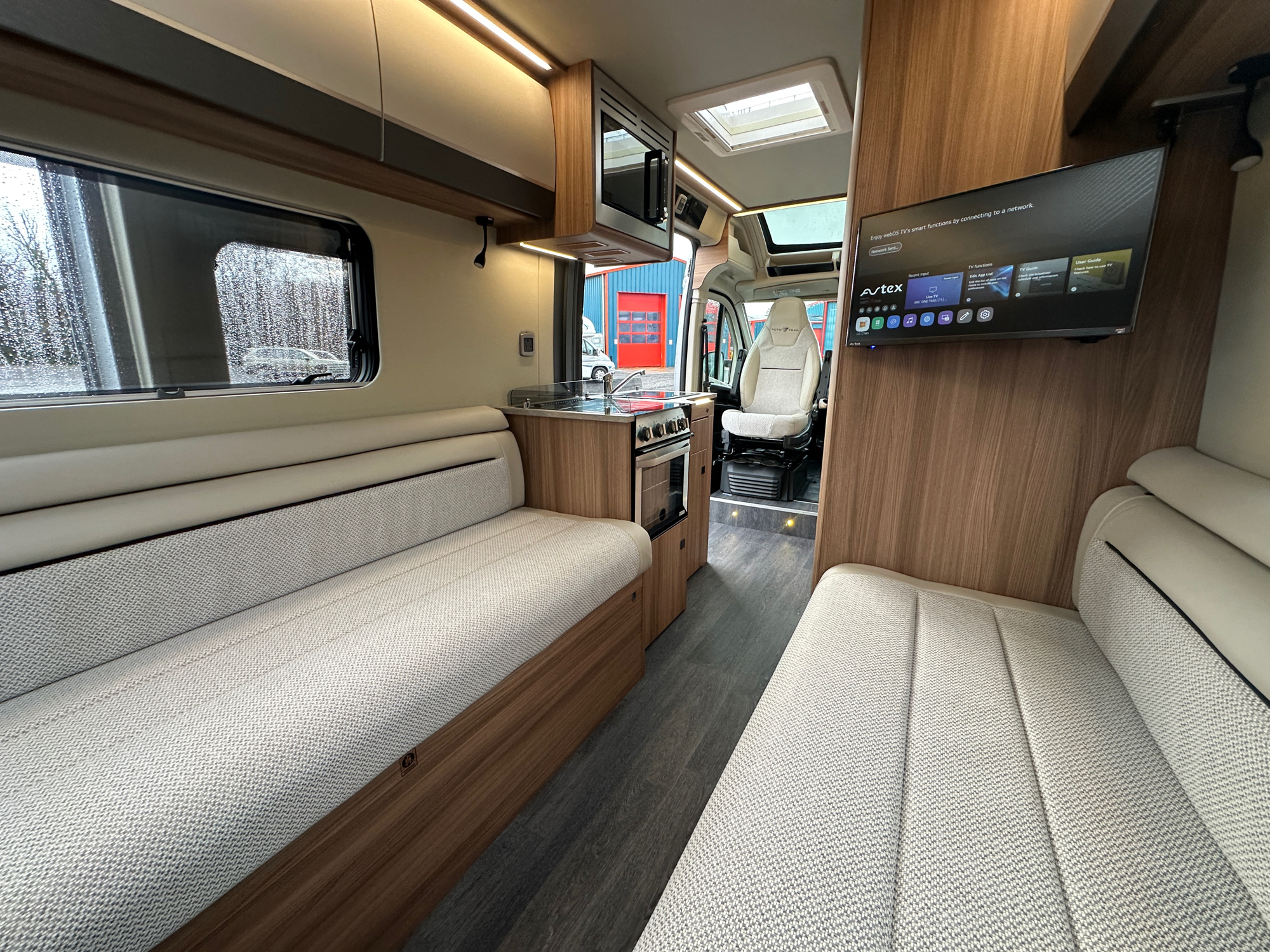 2026 Autotrail V Line 610 SE In Artense Grey For Sale AT5284 64