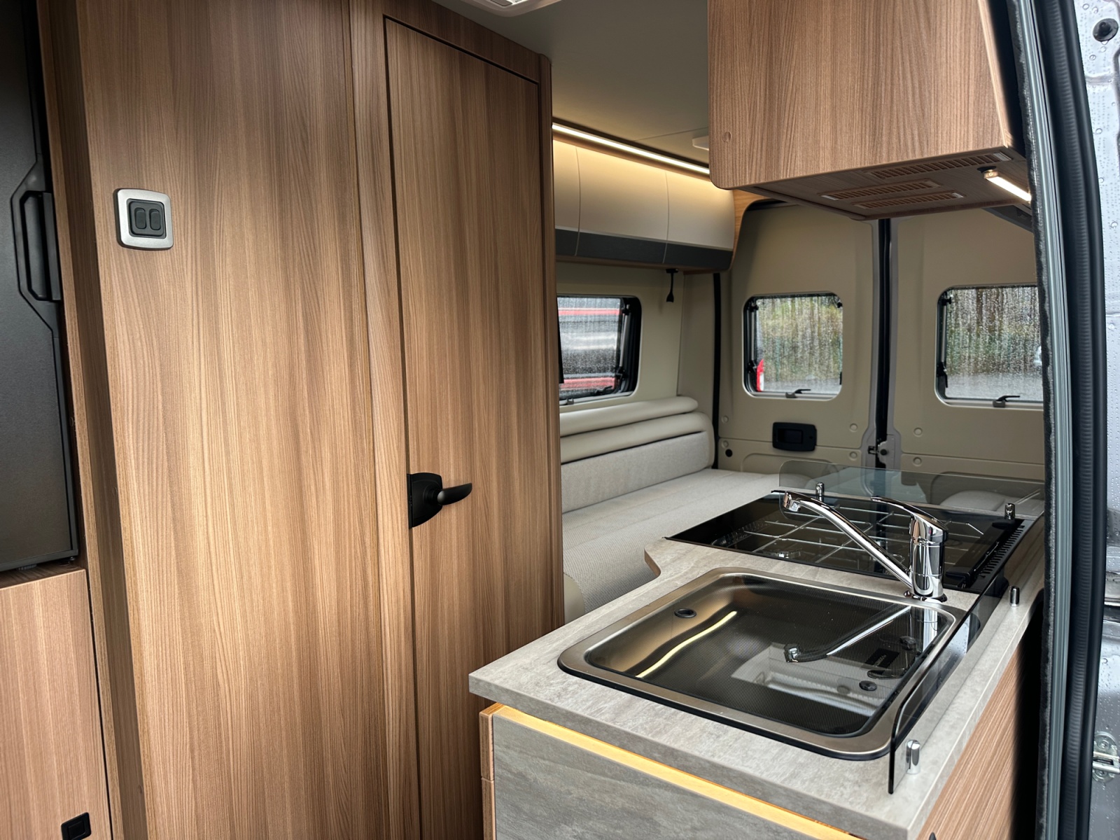 2026 Autotrail V Line 610 SE In Artense Grey For Sale AT5284 7
