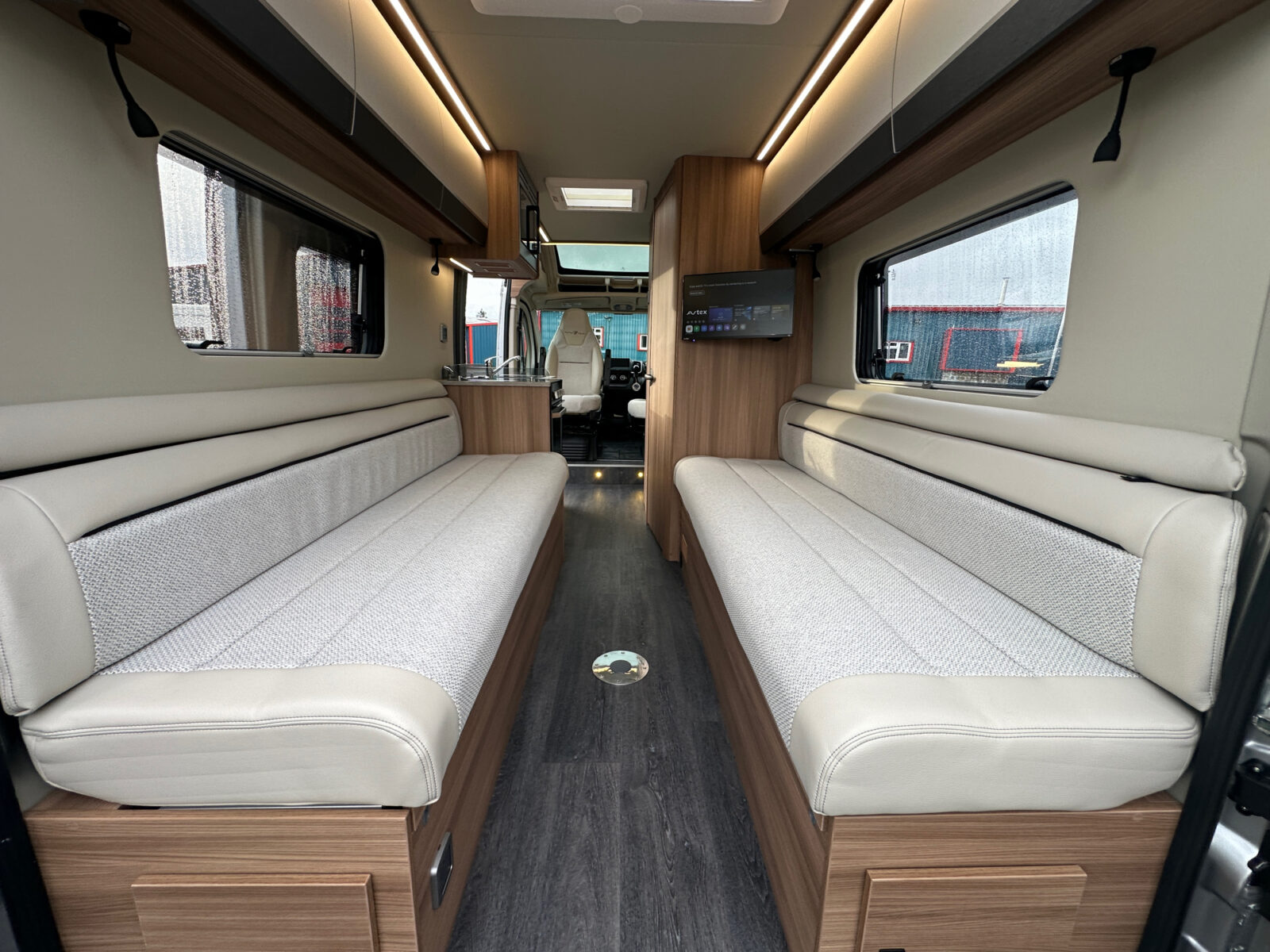 2026 Autotrail V Line 610 SE In Artense Grey For Sale AT5284 88