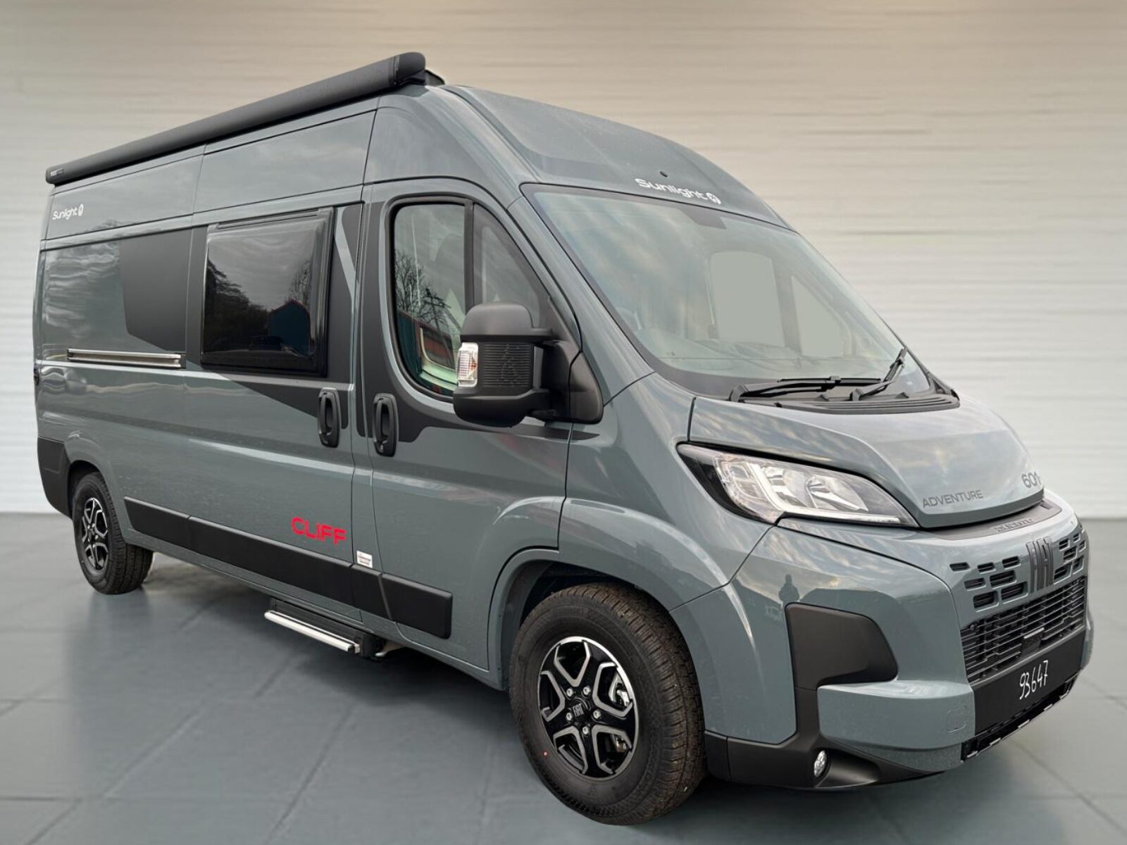 Sunlight Cliff 601 SU5304