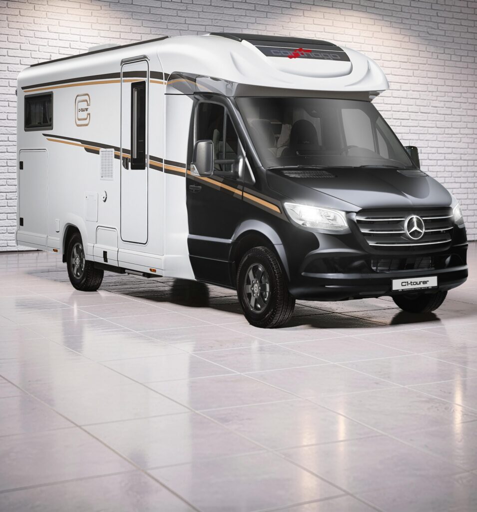 Carthago C1-tourer T 148 KB LE H in Obsidian Black