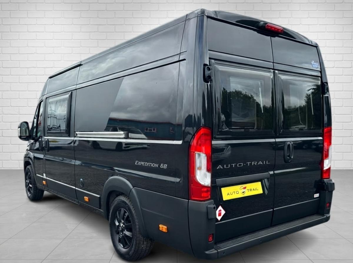 2027 Autotrail Expedition 68 For Sale AT5387 3